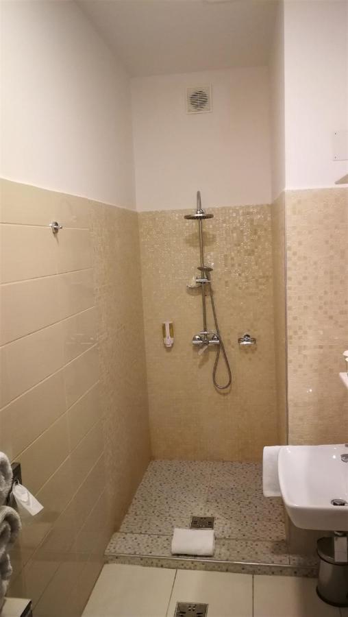 Hotel Salis & Medical 4*